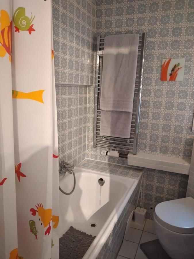 Ferienwohnung "Kunterbunt" Mit Burgblick Und Dachterrasse มอนเชา ภายนอก รูปภาพ